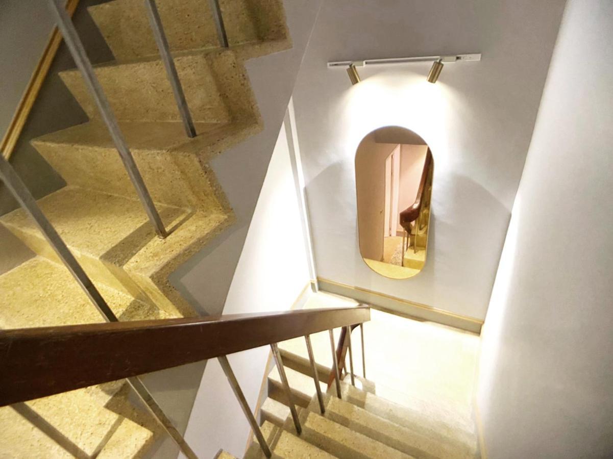 Spring Guest House Tainan Bagian luar foto
